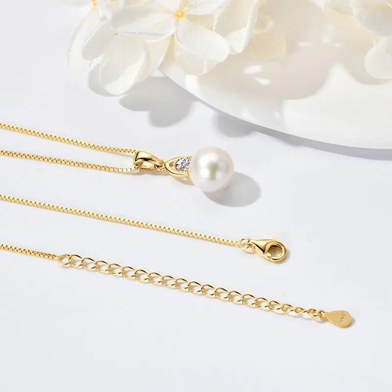 Grace Pearl Necklace