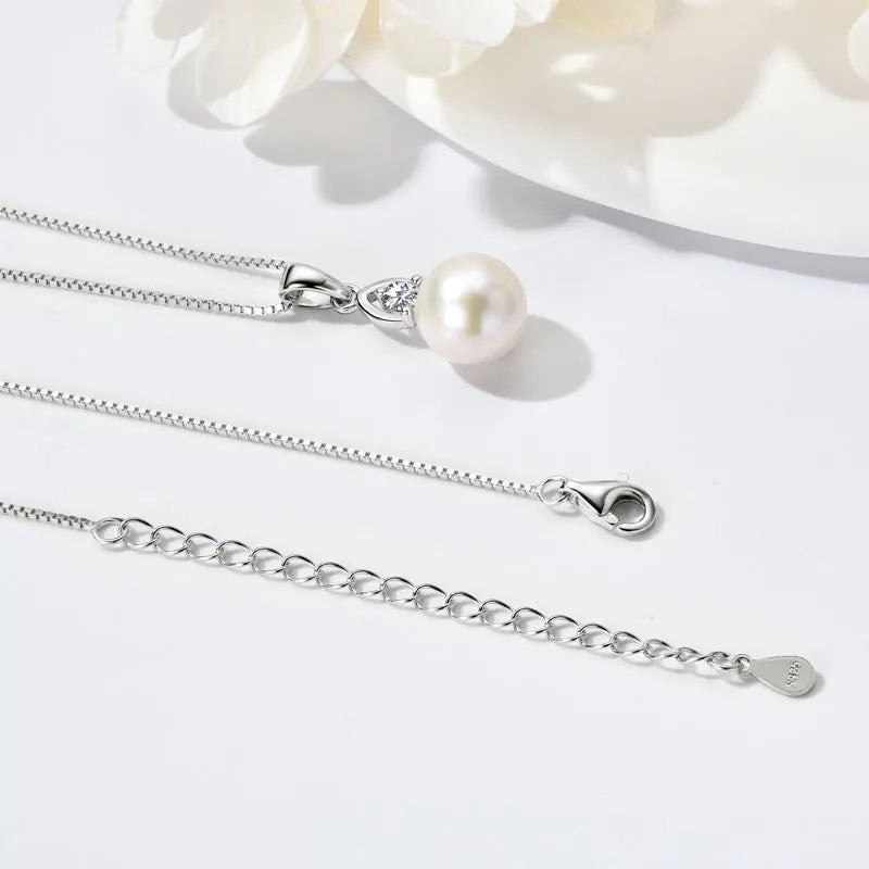 Grace Pearl Necklace