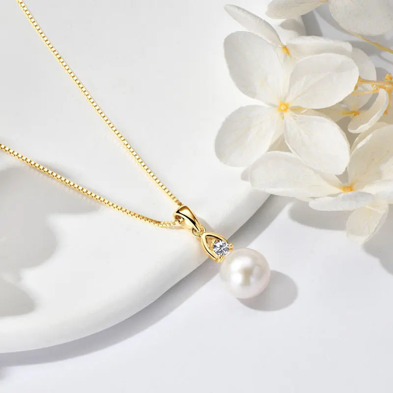 Grace Pearl Necklace